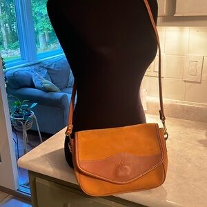 McGuire-Nicholas shoulder/crossbody